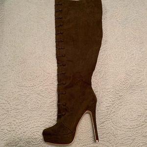 Olive Green Colonial Styled Thigh High Boots